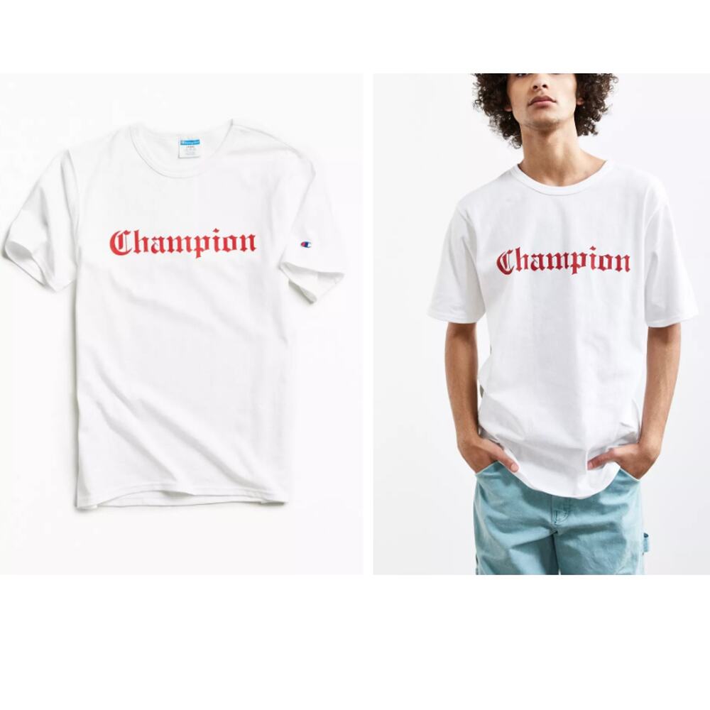 Champion Urban Outfitters Old English Fancy Font Logo Short Sleeve T Shirt M